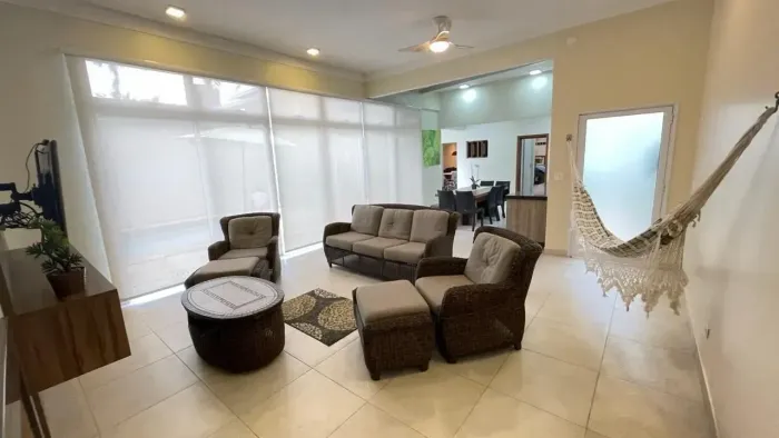 Casa com 3 dormitórios à venda, por R$ 1.790.000 - Vila Costa - Taubaté/SP