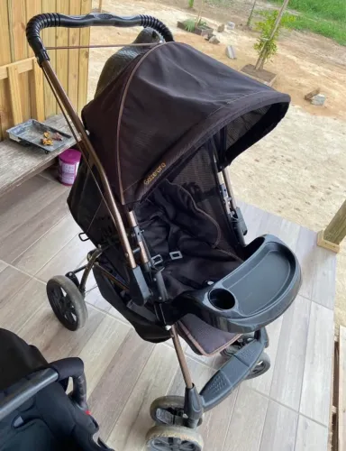 Carrinho de bebê