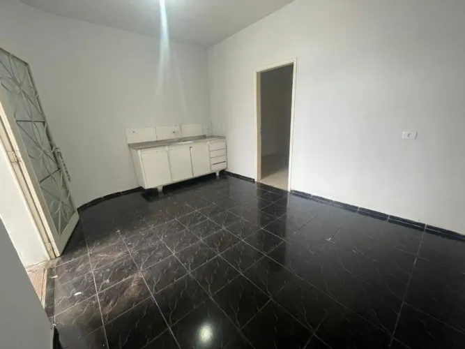Casa com 1 dormitório para alugar, 50 m² por R$ 830,00/mês - Jardim Pântano - Santa Bárbar