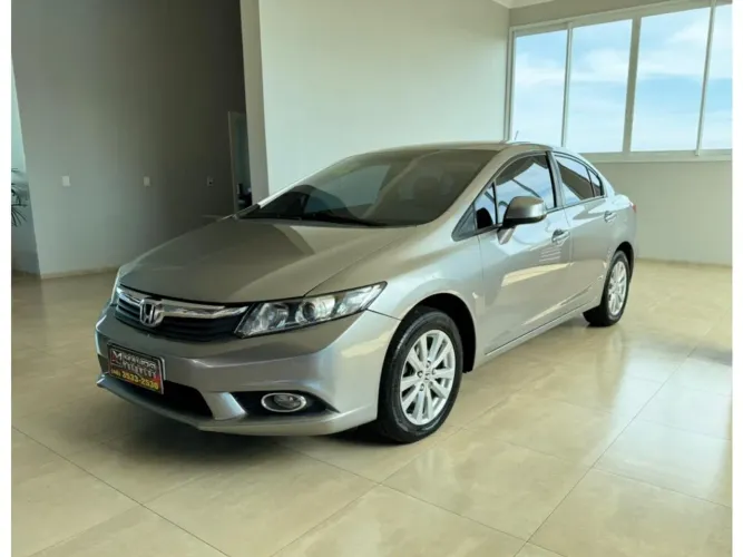 Honda Civic Sedan LXS 1.8/1.8 Flex 16V Mec. 4P 2014