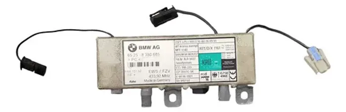 Modulo Amplificador Antena Bmw 540 4.4 V8 1998 1999 2000 Branco