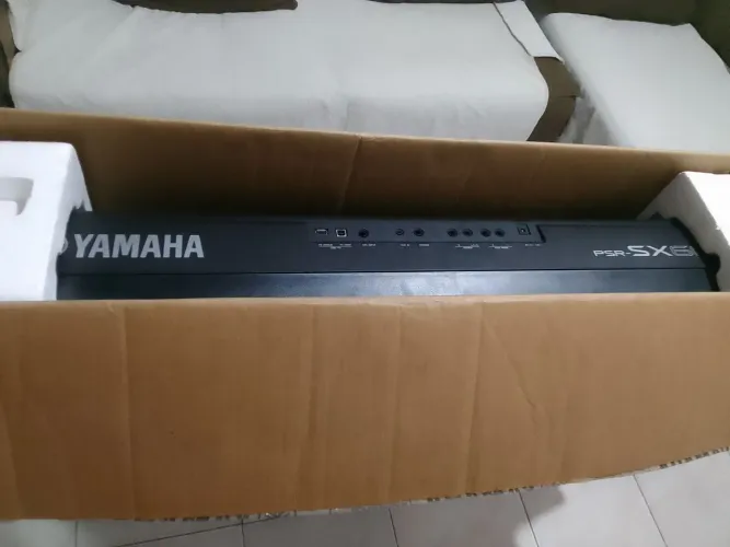 Teclado Yamarra sx 600