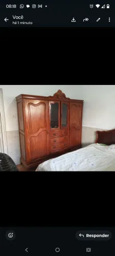 Guarda roupa e cama casal. Madeira
