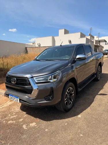 Toyota Hilux CD SRX 4X4 2.8 TDI 16V Diesel Aut. 2021