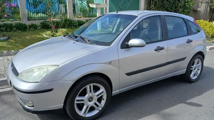 Ford Focus 1.6 S/se/se Plus Flex 8v/16v 5P 2007