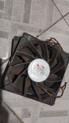 2 Fans Whatsminer 6 pinos