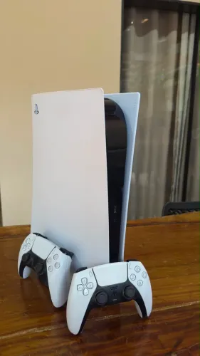 Ps5 Slim 1TB 2 Controles