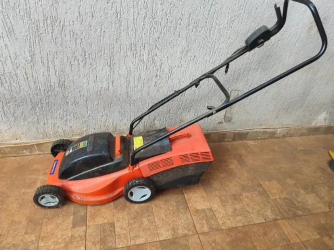 Cortador de grama Tramontina