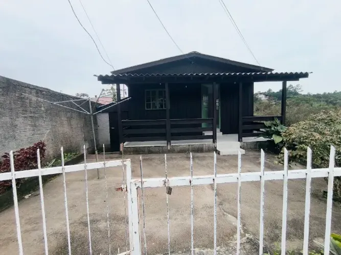 Casa SUPERIOR entrada individual, Tijuquinhas (Guaporanga) em Biguaçú