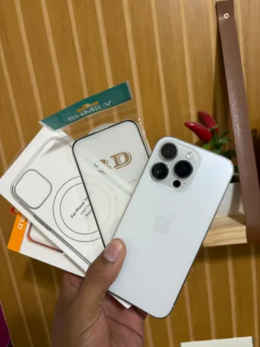 iPhone 14 Pro 128 gb branco