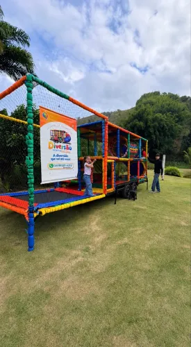 CARRETA DE BRINQUEDOS