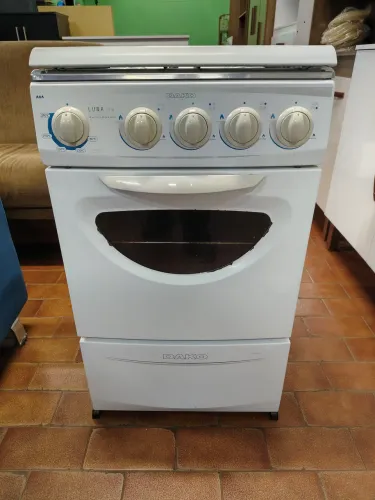 Vendo fogão de 4 bocas Dako