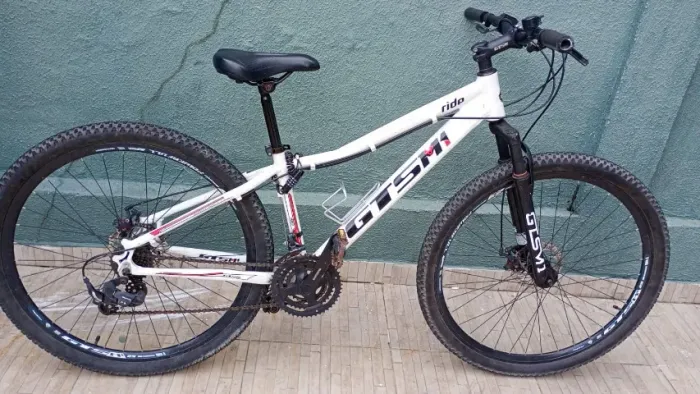 bicicleta GTSM, Aro 29, 21 marchas, pouco usada. R$ 1000