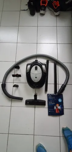 ASPIRADOR DE PÓ LISTO ELECTROLUX - 1400W