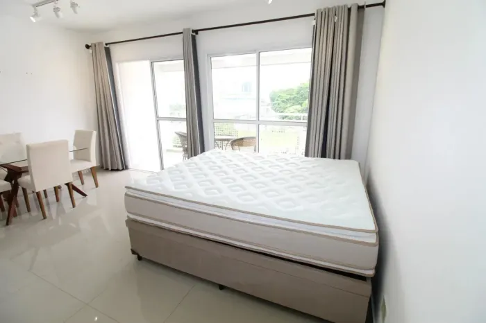 Imóvel para aluguel possui 37 metros quadrados com 1 quarto em Centro - São José dos Campo