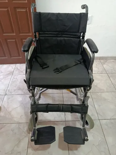 Cadeira Rodas Dellamed