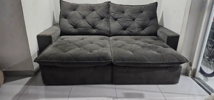 Sofá retrátil