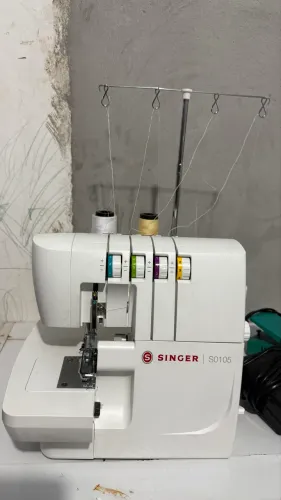 Overlock doméstica NOVA