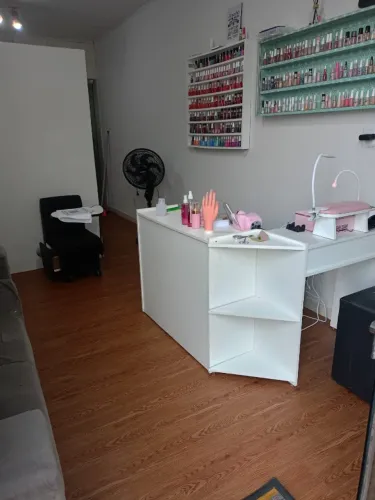 Mesa de atendimento Nail designer 