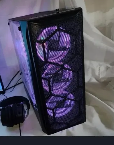 Pc gamer 64gb/ placa de vídeo 8gbl/monitor 27 polegadas tela curva /SSD+HD