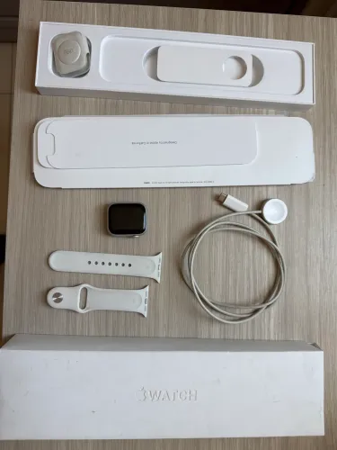 VENDE-SE APPLE WATCH SERIES 8