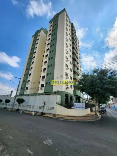 Apartamento com 3 dormitórios à venda, 86 m² por R$ 650.000,00 - Centro - Rio Claro/SP
