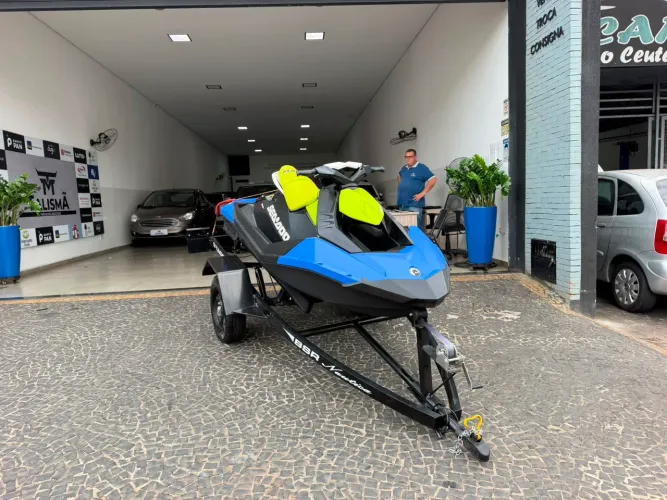 SEADOO - SPARK 2UP 90HP 