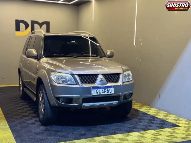 Mitsubishi Pajero TR4 2.0/ 2.0 Flex 16V 4X4 Aut. 2015