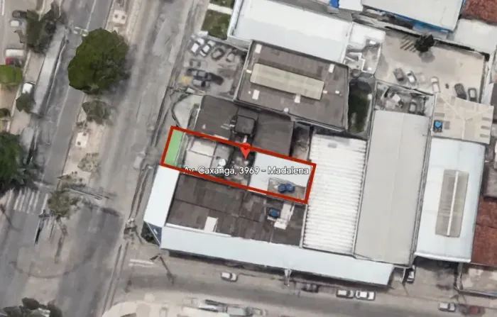 Vendo terreno com ponto comercial, 236m², na Av. Caxangá Iputinga - Recife - PE