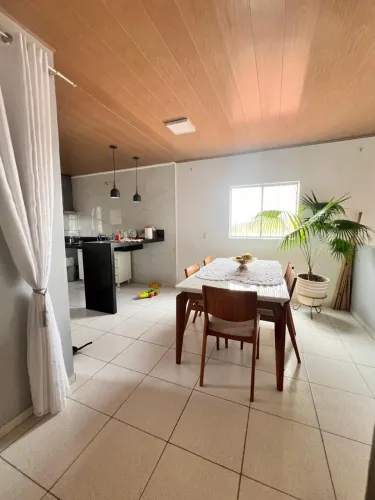 Aluga-se quarto suíte mobiliado