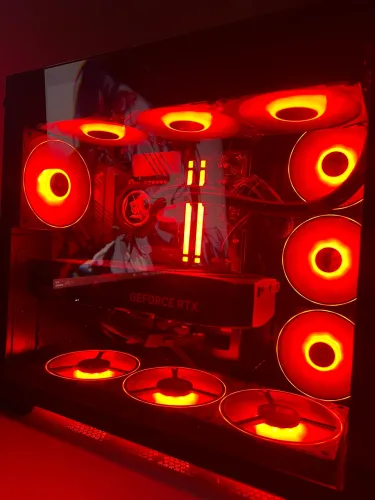 PC Gamer High-End RTX 5070 MSI Triple Fan + i5 14600K + 16GB DDR5 (APENAS TORRE)