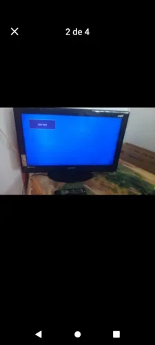 TV LCD 32 "( NÃO É SMART)