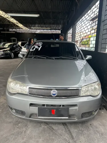 Fiat Palio HLX 1.8 MPI Flex 8V 4P 2004