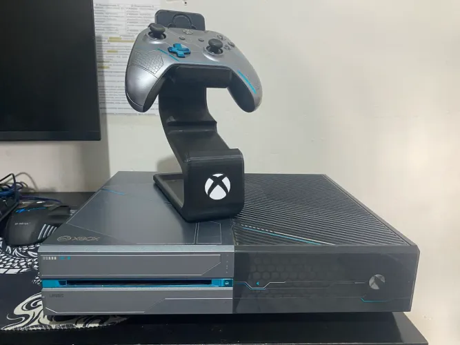 XBOX ONE EDIÇÃO HALO 1TB + CONTROLE ORIGINAL HALO