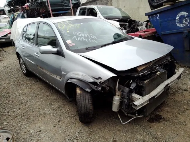 Sucata Megane 1.6 16v 2007 Para Retirada De Peças