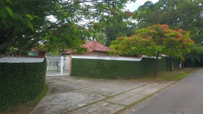 Casa em condomínio à venda com 5 suítes no Condomínio Aldeia da Serrinha, Araçoiaba da Ser