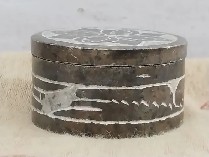 Porta-joias em Pedra Sabão Arte de Minas