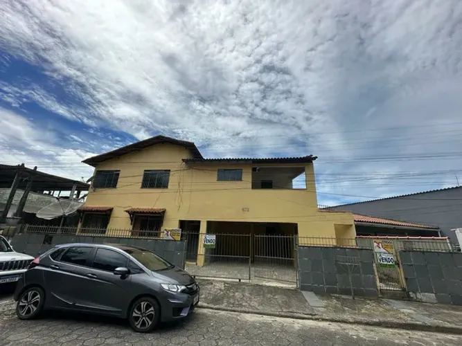 CASA A VENDA EM MURIQUI