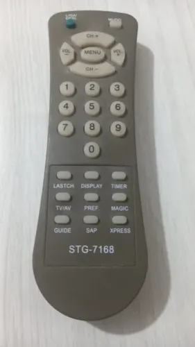 Controle remoto STG -7168 usado.
