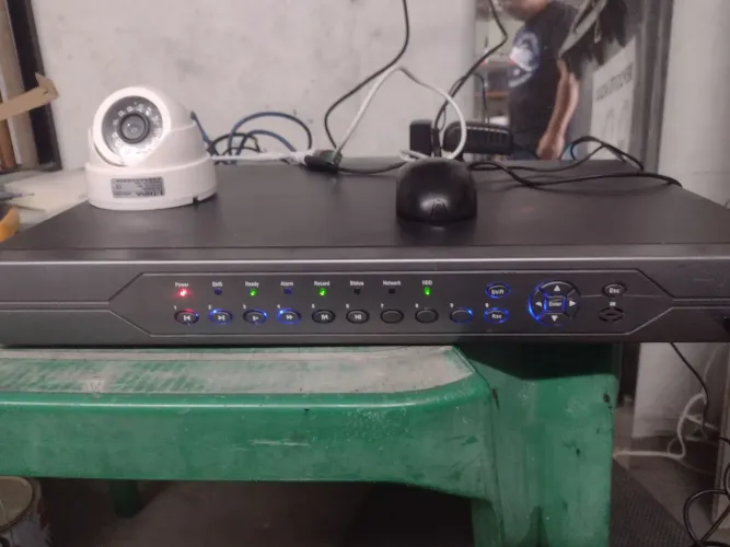 DVR 32 canais Full HD com HD 2 tera