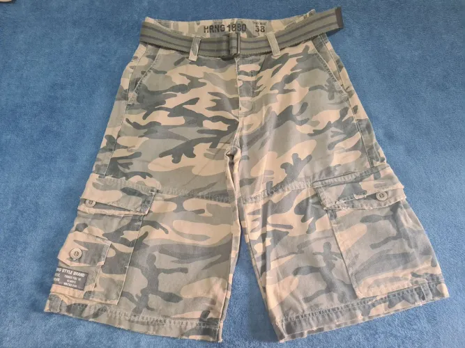 BERMUDAS