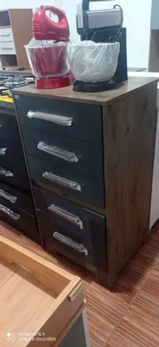 CÔMODA NOVA EM OFERTA 
