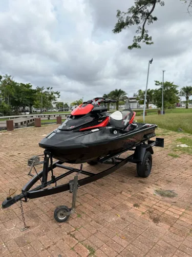 Jetski jet ski SEADOO RXTX muito conservado