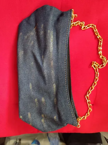 Bolsa Jeans com Corrente Dourada