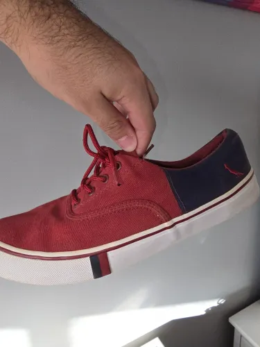 Tênis vans e reserva
