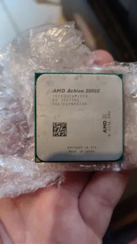 Athlon 200ge