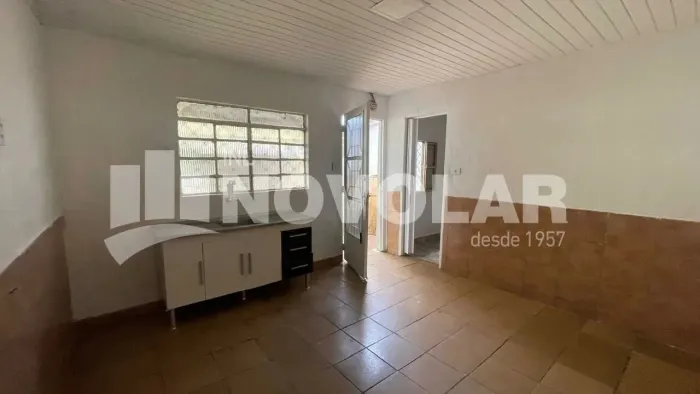 Casa Térrea, com 1 dormitório no Bairro da Vila Medeiros