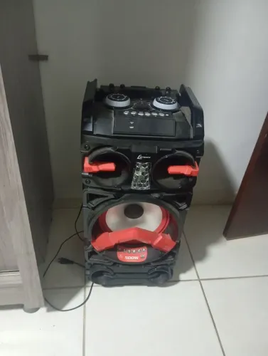 Caixa som residencial 