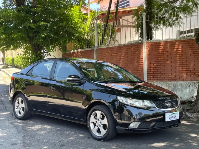 Kia Cerato Ex 1.6 Completo 2011