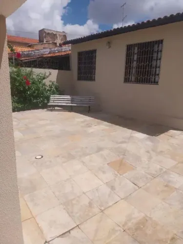 BS40 - Casa a venda no Bonfim